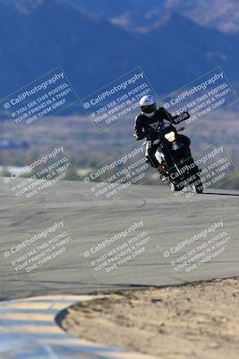 media/Jan-09-2022-SoCal Trackdays (Sun) [[2b1fec8404]]/Turns 9 and 8 (920am)/